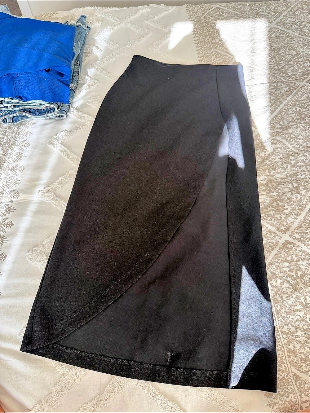 Columbie & Fitch Wrap Front Midi Skirt in Black Size Small Like New